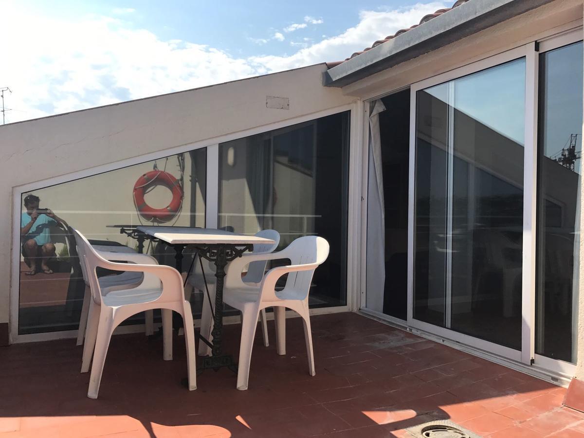 Apartaments Ample Port Marina Palamos Exterior photo